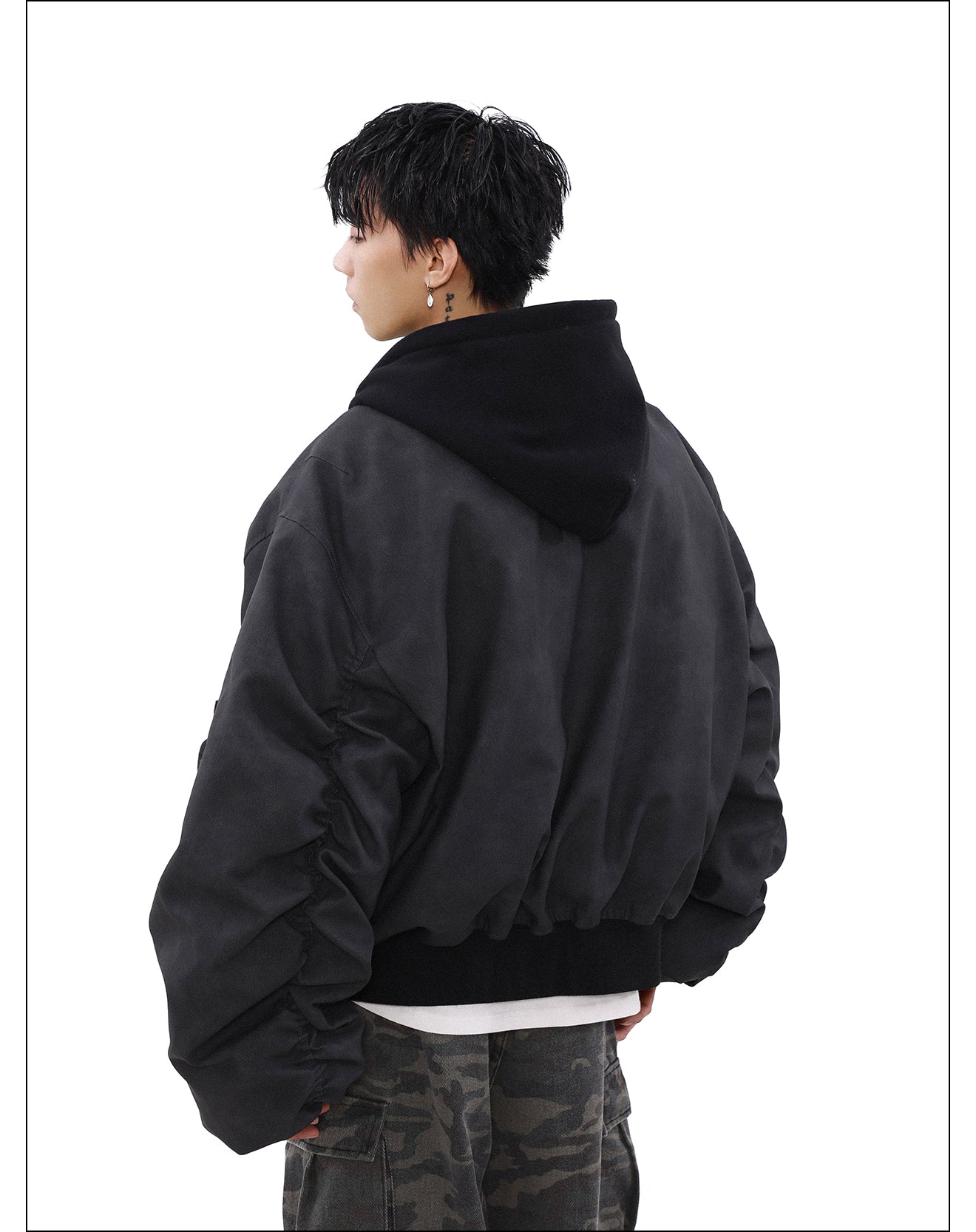 xoliverto.com MRNEARLY Vintage Faded Bomber Jacket